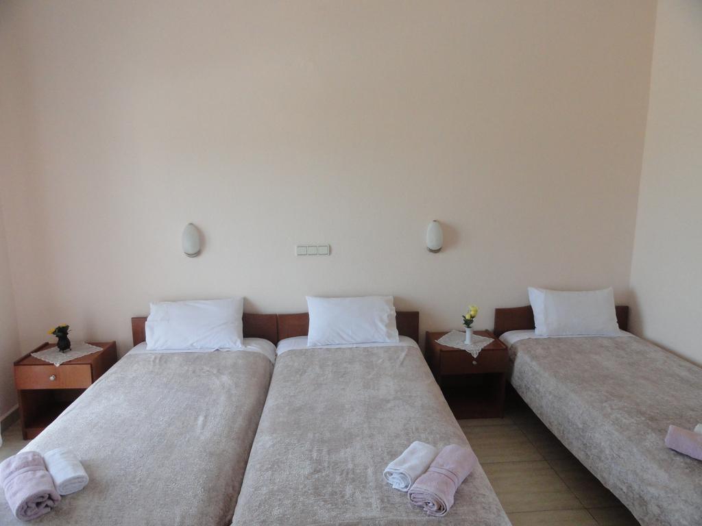 Pension Delfini Asprovalta Room photo